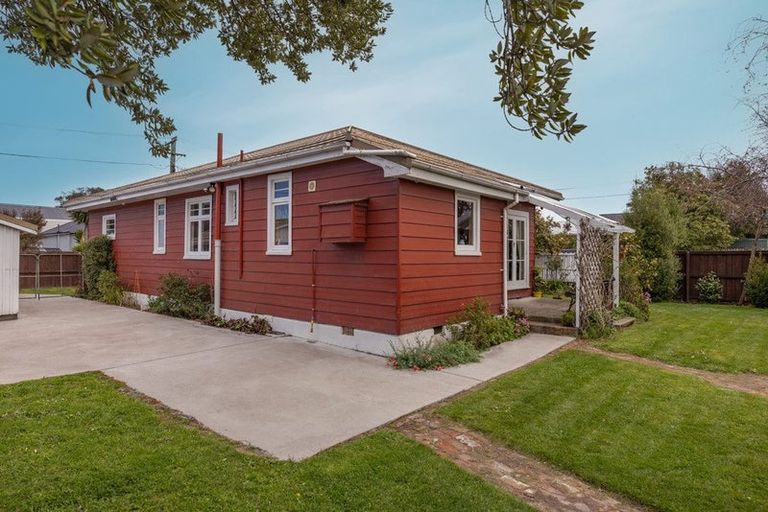 Photo of property in 52 York Street, Waltham, Christchurch, 8023