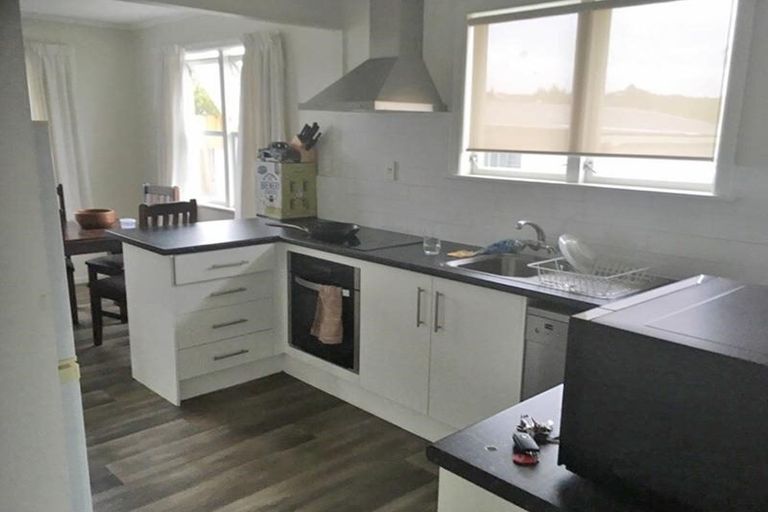 Photo of property in 20 President Avenue, Papakura, 2110