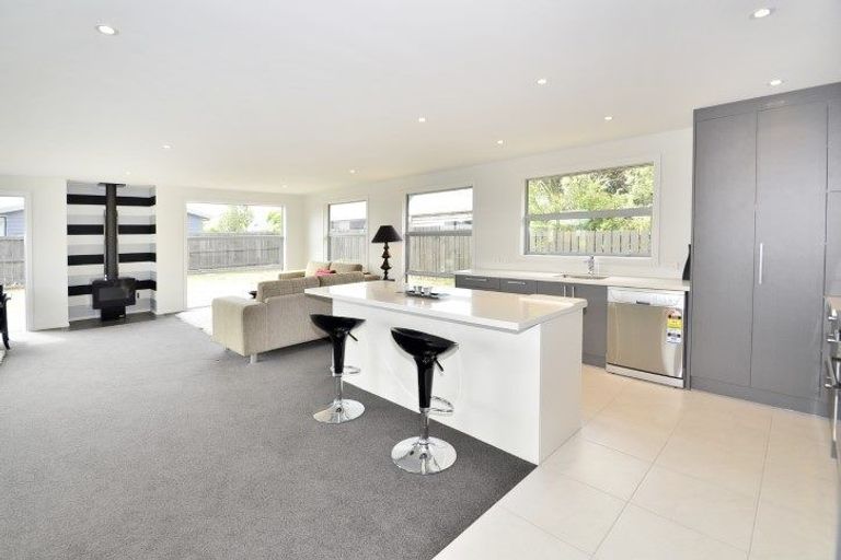 Photo of property in 10 William James Close, Mosgiel, 9024