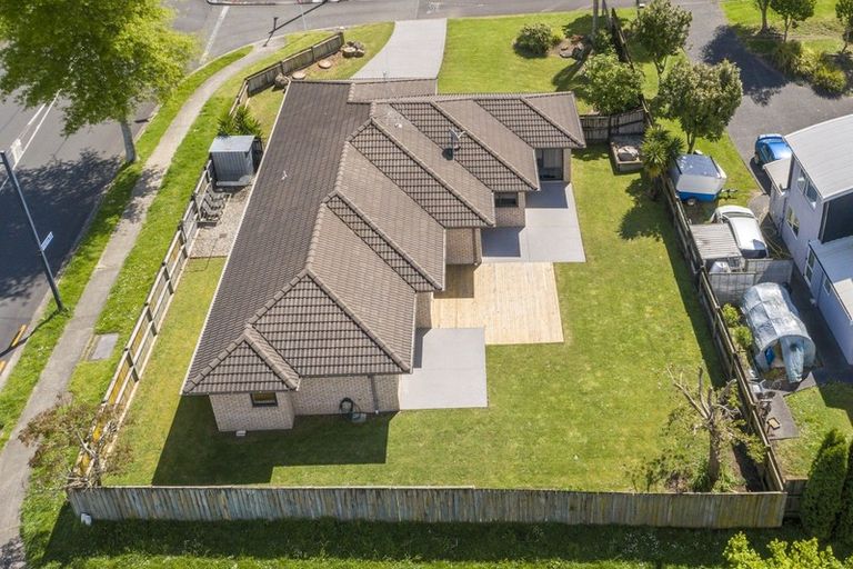 Photo of property in 75 Inverness Drive, Pyes Pa, Tauranga, 3112