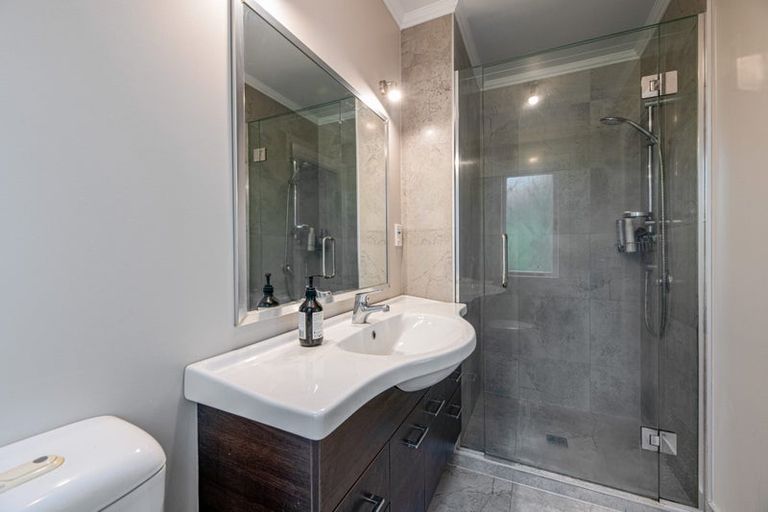 Photo of property in 10 Westridge Road, Titirangi, Auckland, 0604