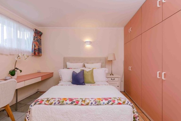 Photo of property in 26 Bucklands Beach Road, Bucklands Beach, Auckland, 2012