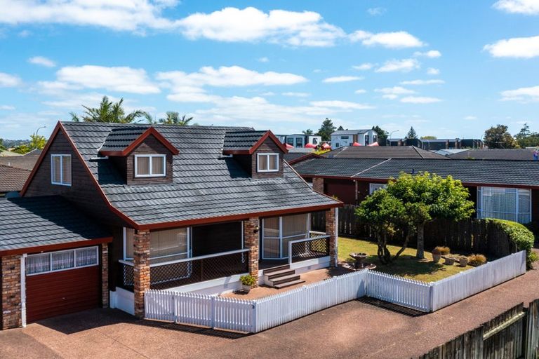 Photo of property in 3/73 Vintage Drive, Henderson, Auckland, 0612