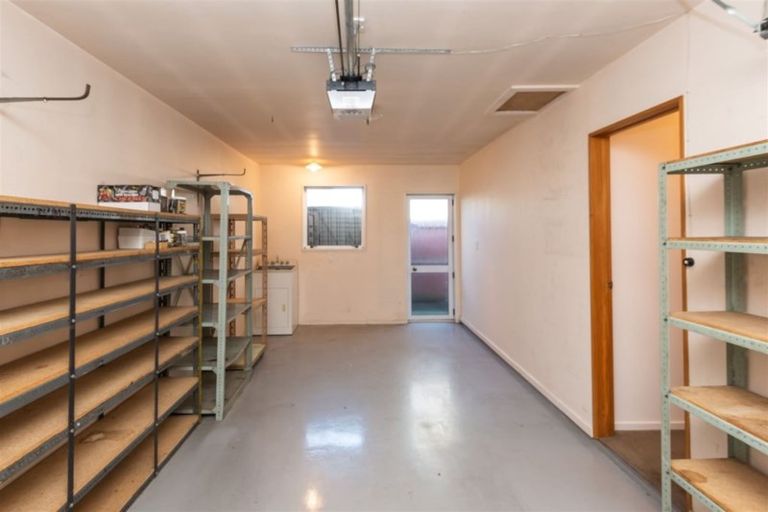 Photo of property in 1/5 Broadbent Street, Riccarton, Christchurch, 8041