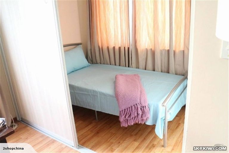 Photo of property in 1/23 Sungrove Rise, Sunnyvale, Auckland, 0612