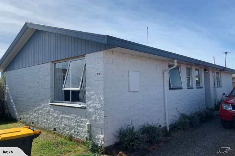 Photo of property in 2/12 Tamarisk Place, Parklands, Christchurch, 8083