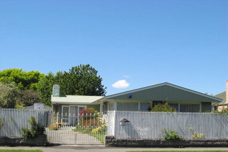 Photo of property in 153 Kendal Avenue, Burnside, Christchurch, 8053