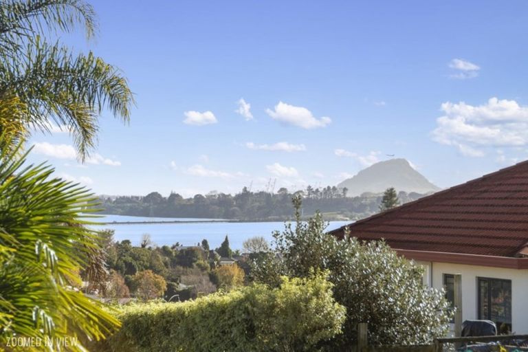 Photo of property in 54 Oteki Park Drive, Welcome Bay, Tauranga, 3112