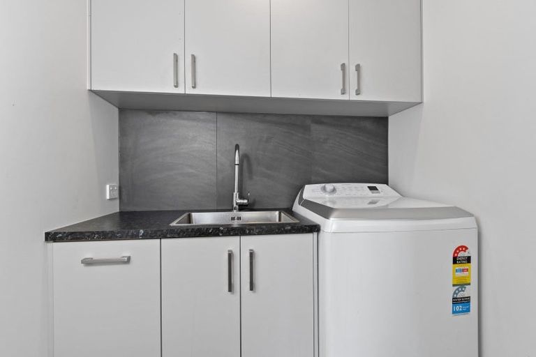 Photo of property in 18 Monilia Way, Papamoa Beach, Papamoa, 3118