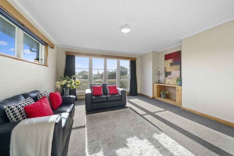 Photo of property in 18 Tarawa Street, Paekakariki, 5034