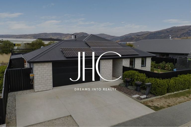 Photo of property in 7 Phoenix Place, Cromwell, 9310