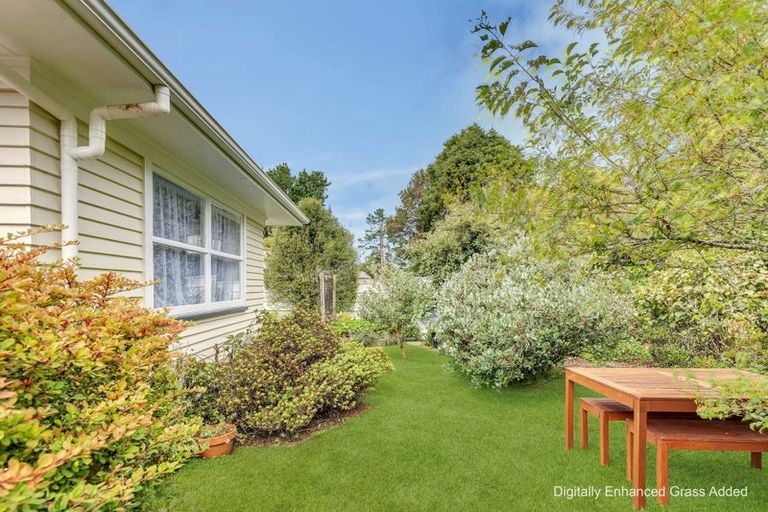 Photo of property in 14 Tarena Street, Mamaku, 3020