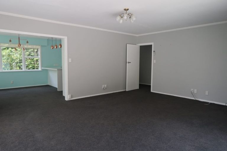 Photo of property in 78 Oriel Avenue, Tawa, Wellington, 5028