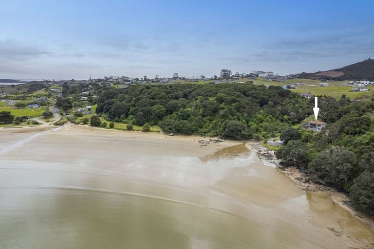 Photo of property in 2 Whatuwhiwhi Road, Karikari Peninsula, Kaitaia, 0483