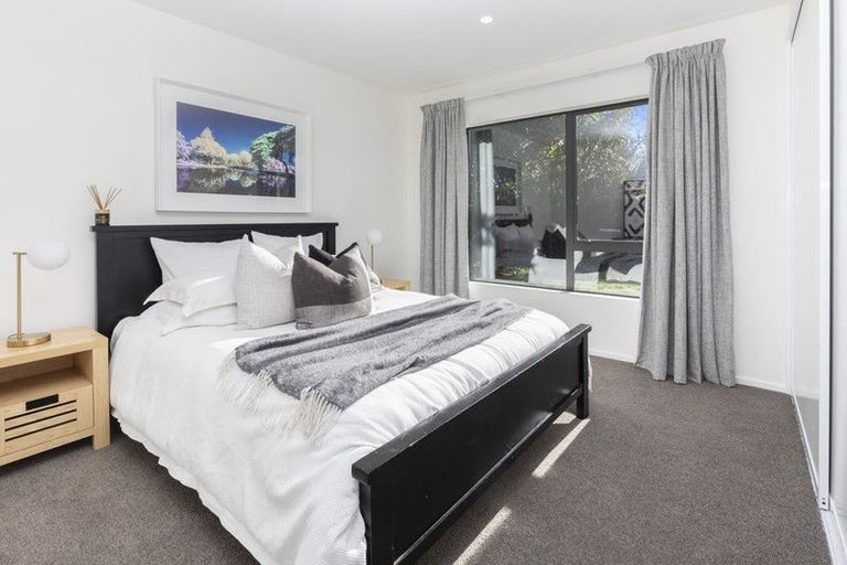 Photo of property in 54 Regency Crescent, Redwood, Christchurch, 8051