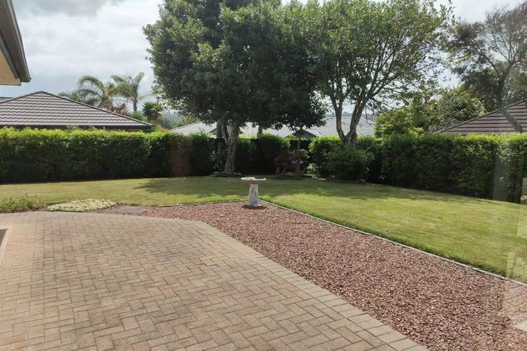 Photo of property in 54 Te Wharau Drive, Greenhithe, Auckland, 0632