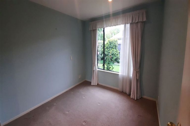 Photo of property in 2/137 Harewood Road, Papanui, Christchurch, 8053