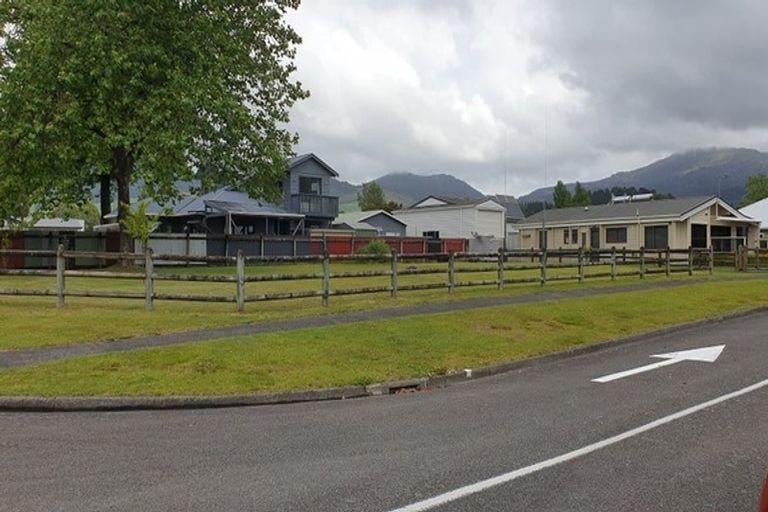 Photo of property in 1 Te Reiti Tamara Grove, Turangi, 3334