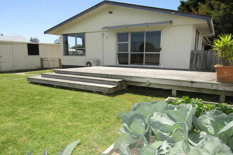 Photo of property in 55 Puriri Crescent, Edgecumbe, 3120