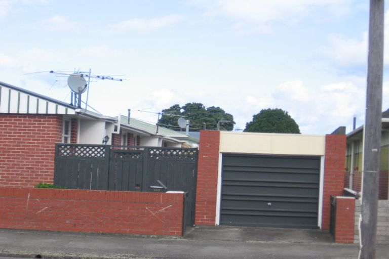 Photo of property in 402-404 Jackson Street, Petone, Lower Hutt, 5012