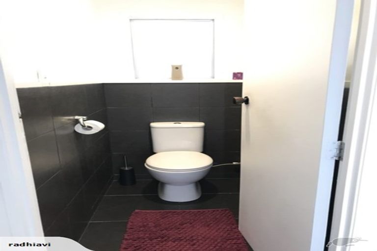 Photo of property in 95 Aquarius Drive, Kawaha Point, Rotorua, 3010