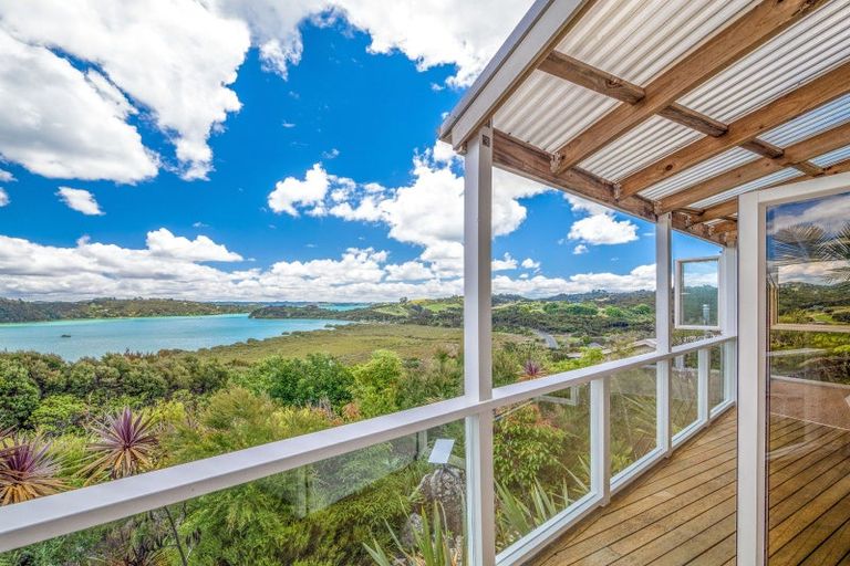 Photo of property in 9 Toi Track, Russell, 0272