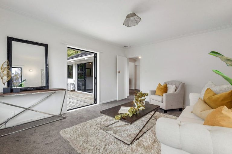 Photo of property in 1/24 Richards Avenue, Forrest Hill, Auckland, 0620