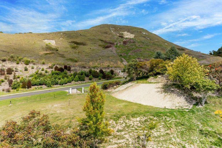 Photo of property in 56 Tironui Drive, Taradale, Napier, 4112