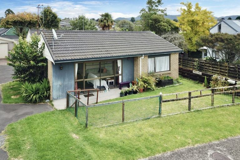 Photo of property in 17a Edgehill Place, Te Puke, 3119