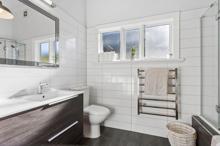 Photo of property in 49 Flockton Street, Mairehau, Christchurch, 8013