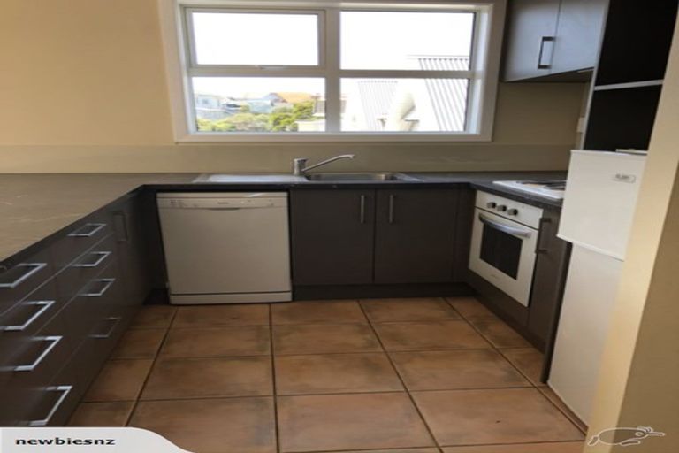 Photo of property in 5/36 Roxburgh Street, Mount Victoria, Wellington, 6011