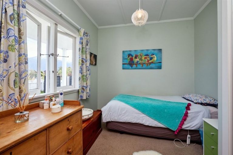 Photo of property in 188 Beach Road, Kaikoura, 7300