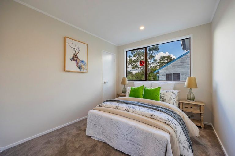 Photo of property in 9 Luanda Drive, Ranui, Auckland, 0612