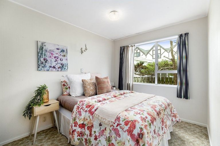 Photo of property in 1/35 Inglis Street, Seatoun, Wellington, 6022