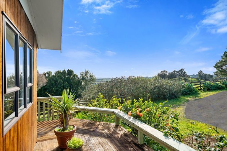 Photo of property in 70 Wishart Road, Helensville, 0800