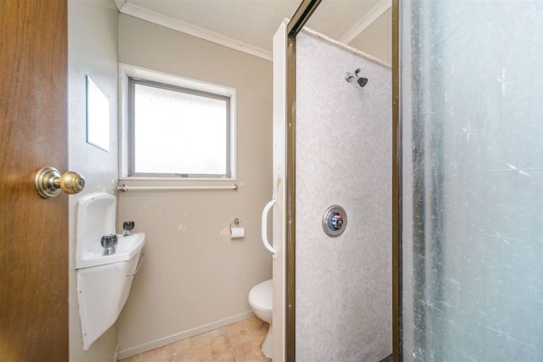 Photo of property in 1 Marece Court, Palmerston North, 4410