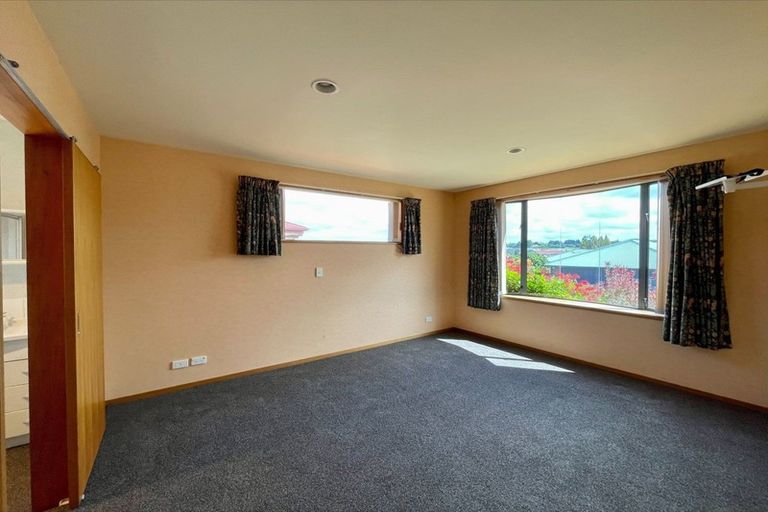 Photo of property in 77 Temple Crescent, Gleniti, Timaru, 7910