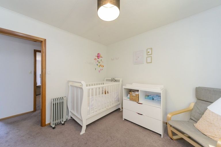 Photo of property in 22 Akaroa Avenue, Awapuni, Palmerston North, 4412