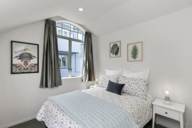 Photo of property in 5/93a Kelburn Parade, Kelburn, Wellington, 6012