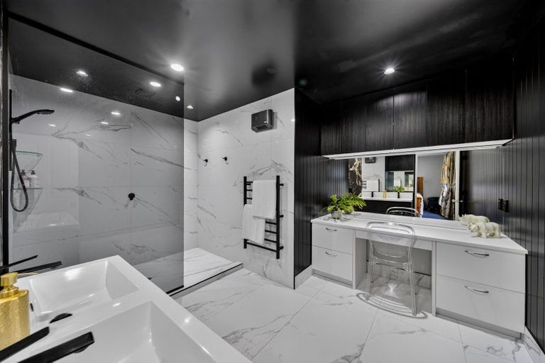 Photo of property in 20 Baltic Place, Northwood, Christchurch, 8051