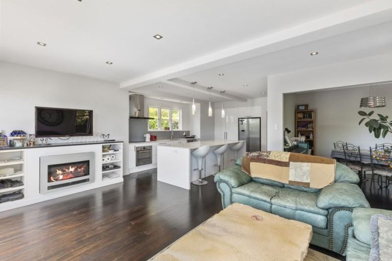 Photo of property in 19 Wyndrum Avenue, Waterloo, Lower Hutt, 5011