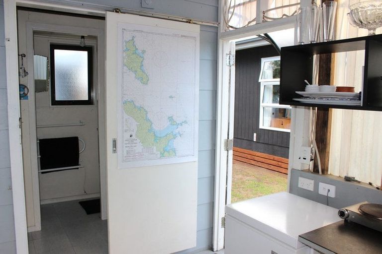 Photo of property in 147 Waimaire Avenue, Matarangi, Whitianga, 3592