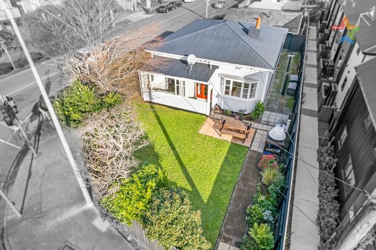 Photo of property in 99 Whites Line East, Waiwhetu, Lower Hutt, 5010