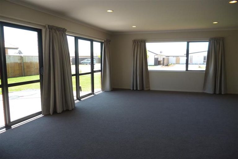 Photo of property in 7 Foxton Drive, Kaiapoi, 7630
