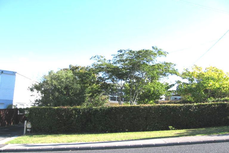 Photo of property in 28 Killarney Avenue, Torbay, Auckland, 0630