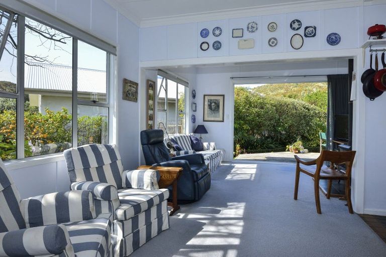 Photo of property in 53 Fortescue Street, Mahia, Nuhaka, 4198