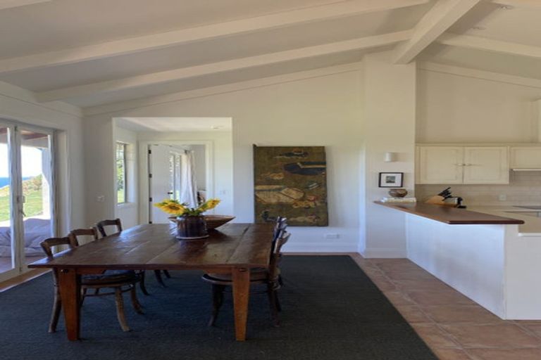 Photo of property in 389 Ocean Beach Road, Ocean Beach, Waimarama, 4294