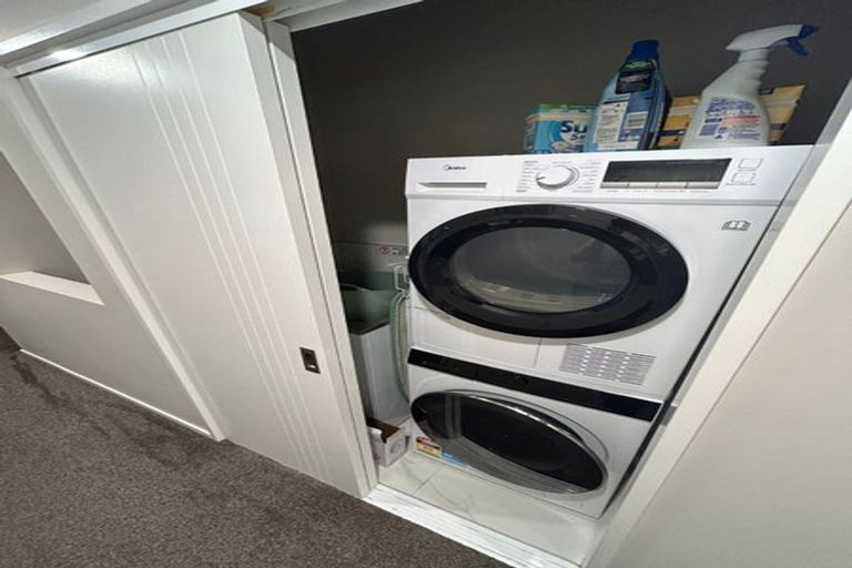 Photo of property in 112 Kerepi Street, Westgate, Auckland, 0814