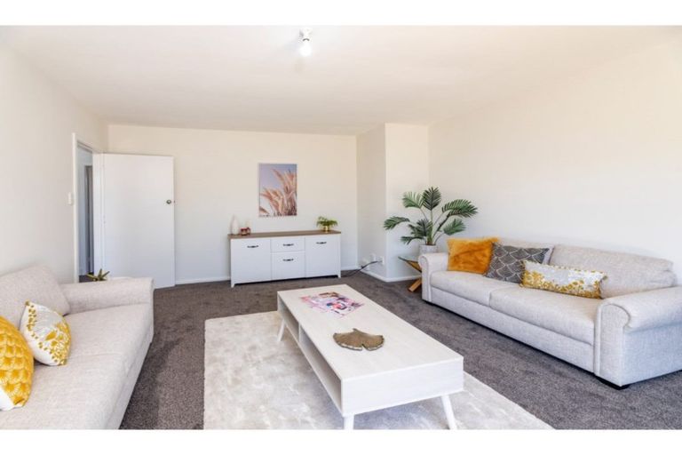 Photo of property in 433 Bower Avenue, Parklands, Christchurch, 8083