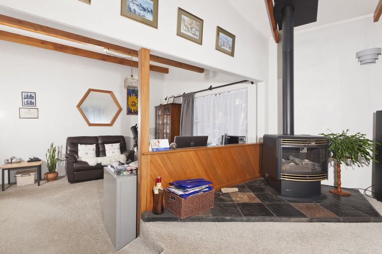 Photo of property in 119 Memorial Drive, Parahaki, Whangarei, 0112